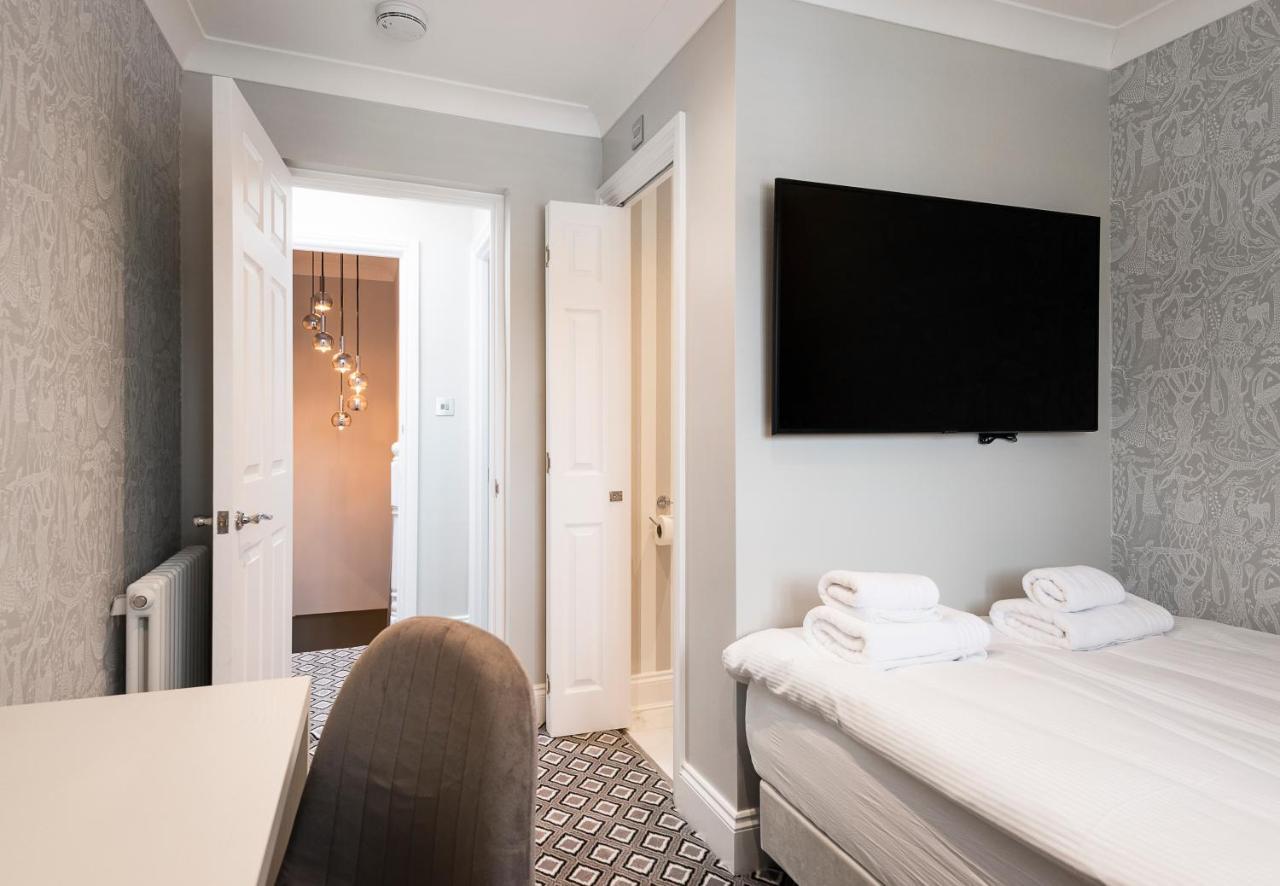 Windsorian Experience Apartment Bagian luar foto
